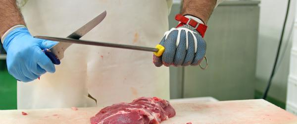 Plastic versus wooden chopping boards - which is best?